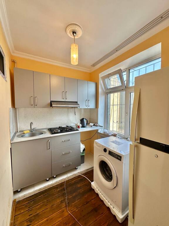 İcarəyə verilir 2 otaqlı köhnə tikili 55 m² — Mənzil, Bakı (9)