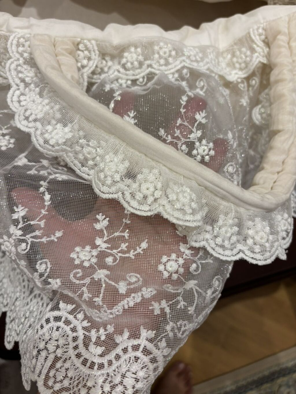 Oğlan və qız üçün, İşlənmiş, Dördbucaq, Beşik, Dəst ilə, Matras ilə, Yellənmə mexanizmsiz — Bəşikləri, Bakı (2)