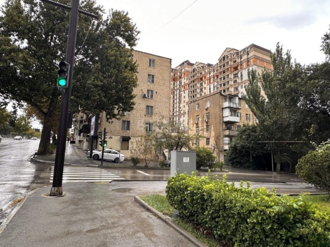 Satılır 3 otaqlı köhnə tikili 80 m² — Mənzil, Bakı (12)