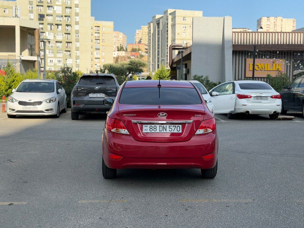 Hyundai Accent, 1.4 L, 2016 il, 21 600 km 88-DN-570 — Avtomobillər, Bakı (5)