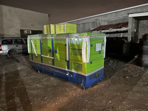 Generator — Bakı