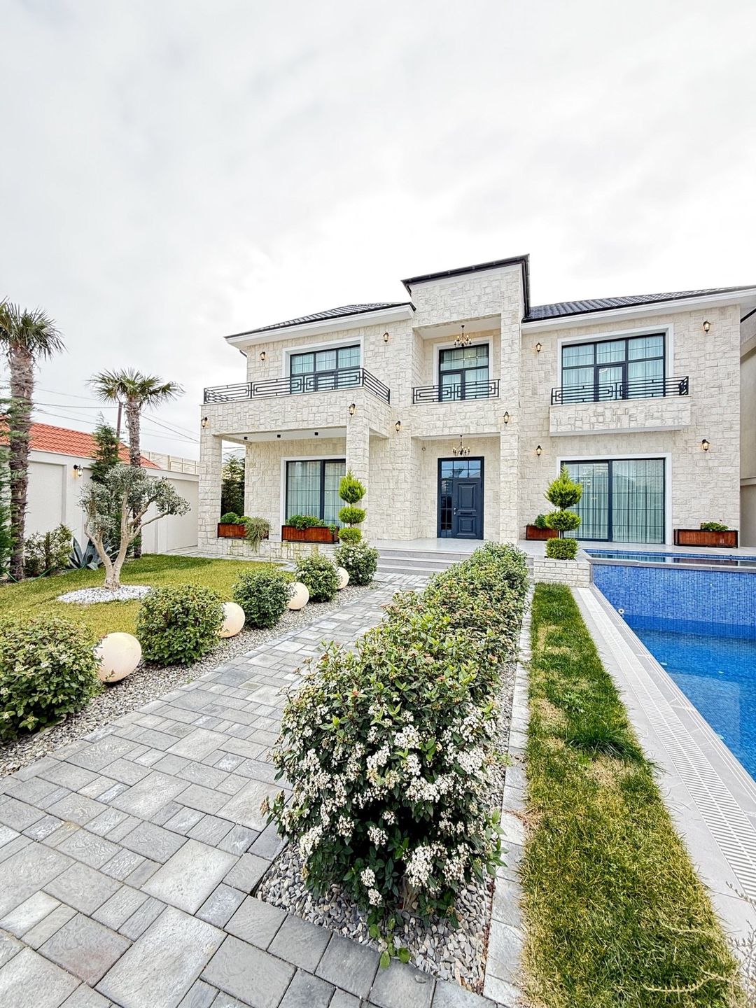 Satılır 6 otaqlı həyət evi/bağ evi 400 m² — Ev, villa, Bakı (2)