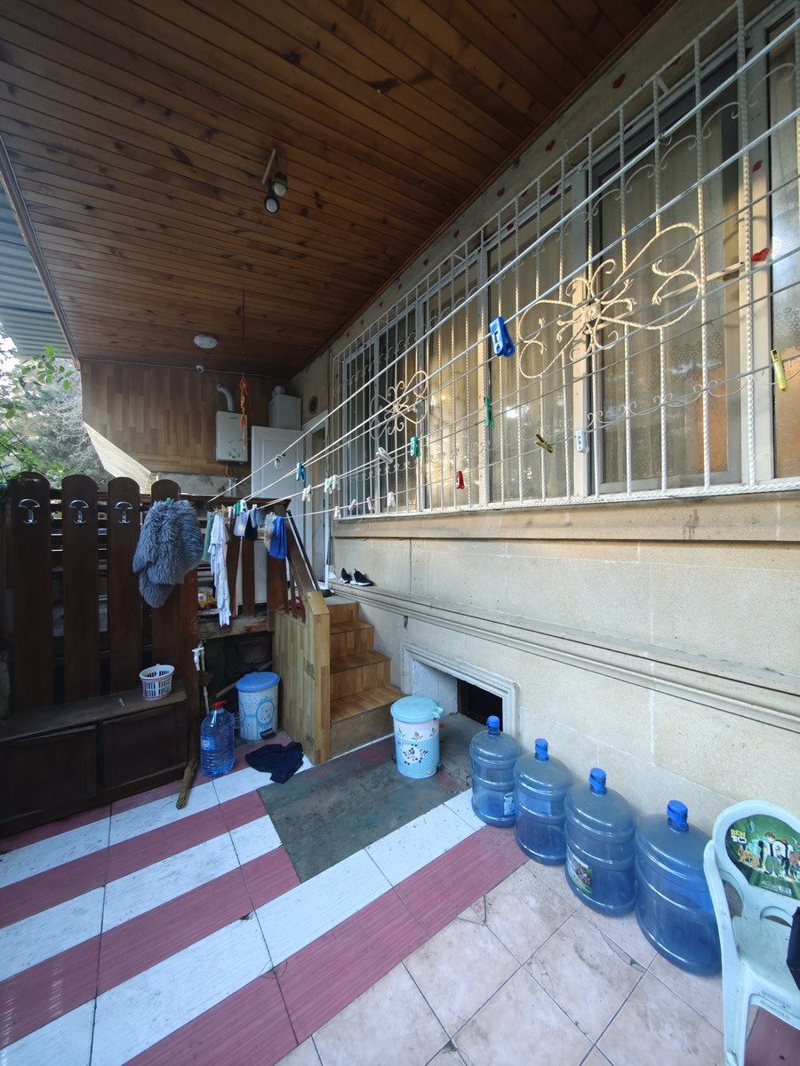 Satılır 4 otaqlı köhnə tikili 110 m² — Mənzil, Bakı (10)