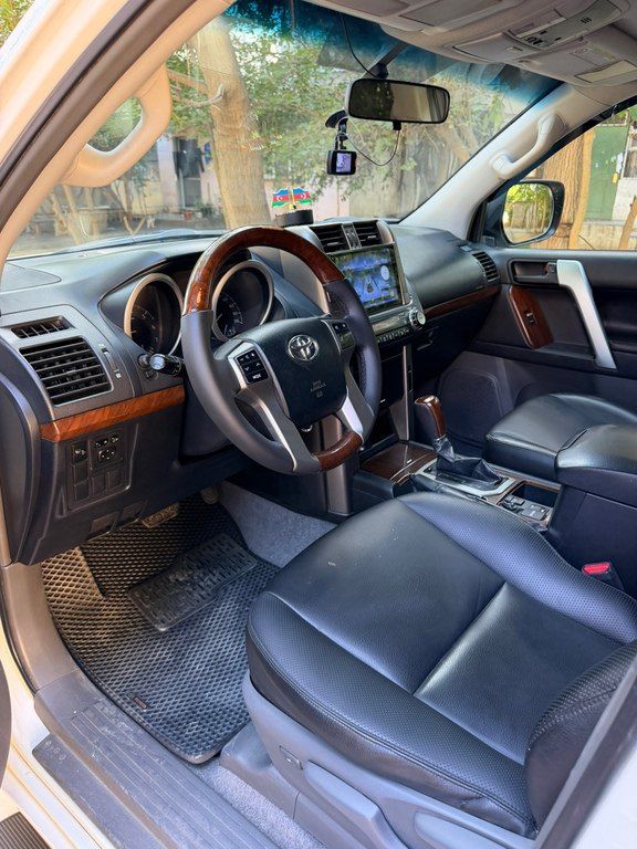 Toyota Land Cruiser Prado, 2.7 L, 2010 il, 223 000 km — Avtomobillər, Bakı (4)
