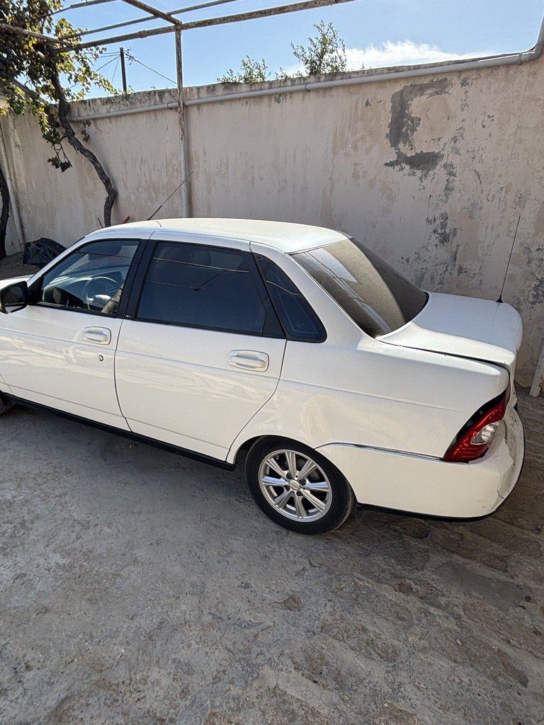 Lada (VAZ) Priora, 1.6 L, 2015 il, 290 000 km — Avtomobillər, Bakı (6)