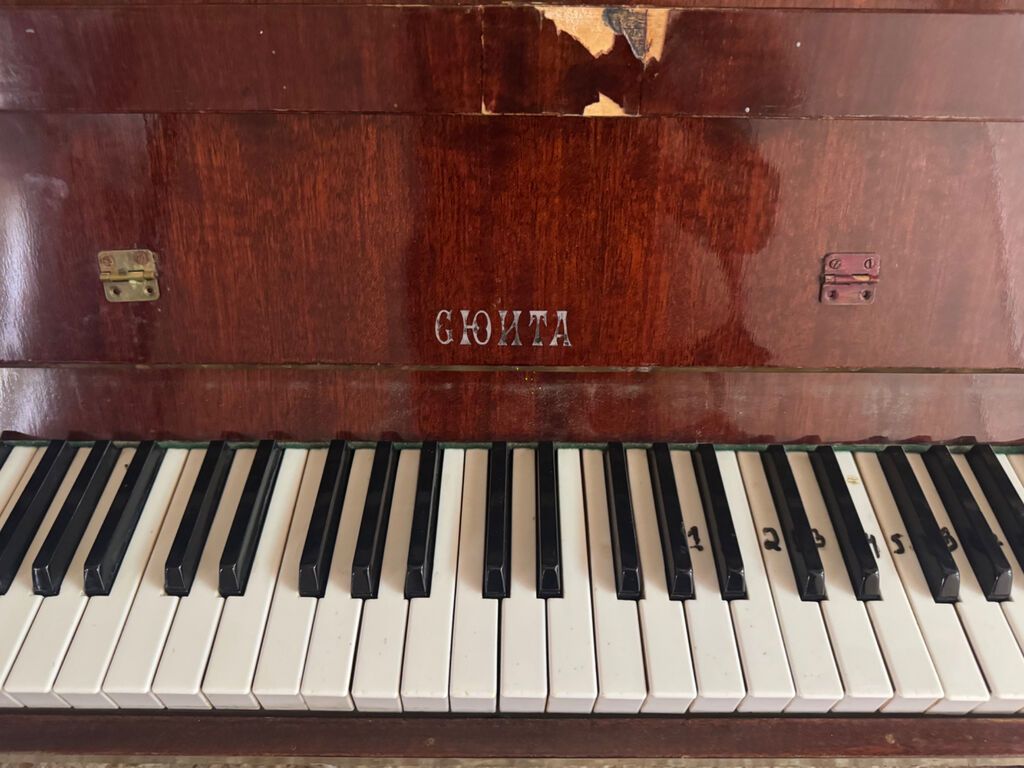 Sobiyet (Сюйта) akustik pianino - Tip: Dik (upright) akustik pianino — Pianino və digər klaviş alətləri, Bakı (3)