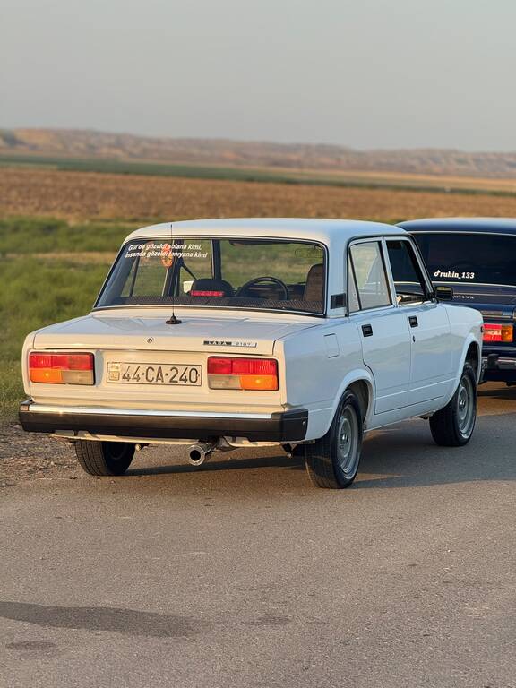 Lada (VAZ) 2107, 1.6 L, 2009 il, 75 200 km 44-CA-240 — Avtomobillər, Gəncə (8)