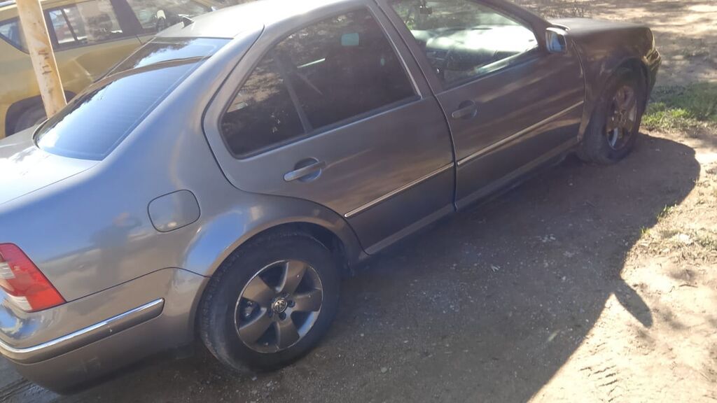 Volkswagen Jetta: 2 l 2004 il Sedan — Avtomobillər, Bakı (3)