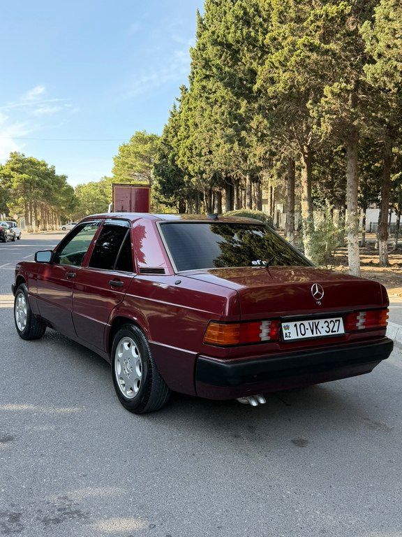 Mercedes 190, 2.0 L, 1993 il, 212 000 km 10-VK-327 — Avtomobillər, Sumqayıt (8)