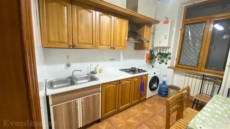 Kirayə verilir 2 otaqlı Mənzil Köhnə tikili 60 m² Bakı, Nəsimi r., 28 May m — Mənzil, Bakı (2)