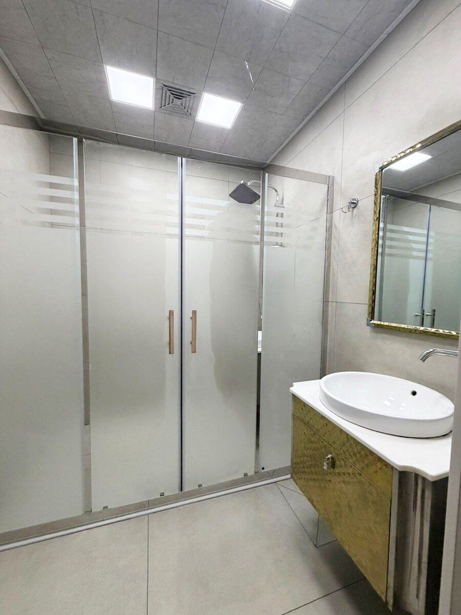 İcarəyə verilir 3 otaqlı yeni tikili 142 m² — Mənzil, Bakı (12)