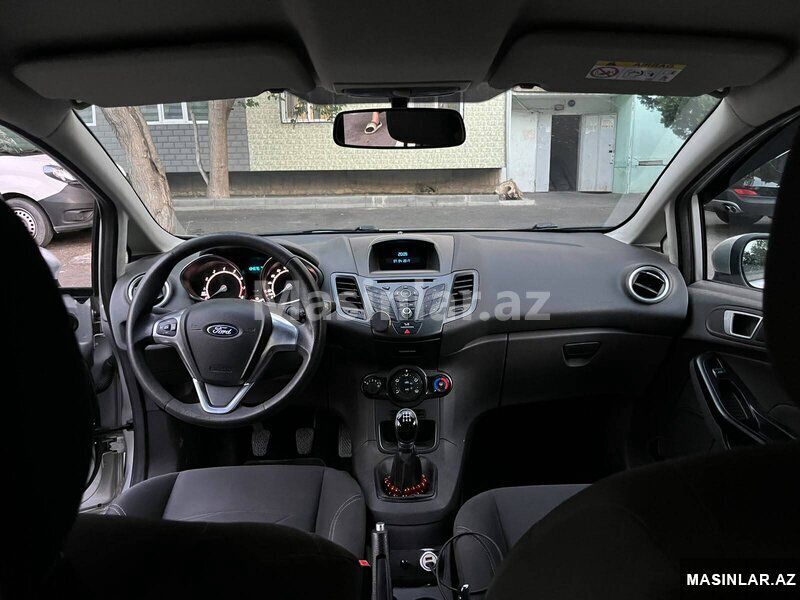 Ford Fiesta, 2017 il 77-XP-857 — Avtomobillər, Bakı (9)