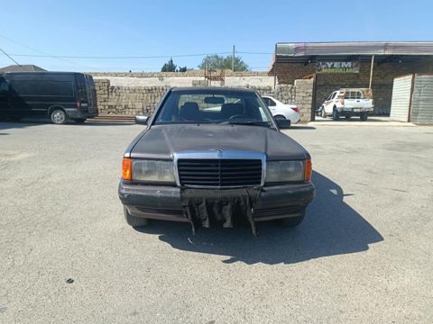 Mercedes 190, 2.0 L, 1994 il, 422 000 km — Bakı