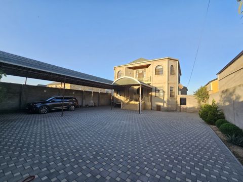 Satılır 7 otaqlı həyət evi/bağ evi 280 m² — Bakı