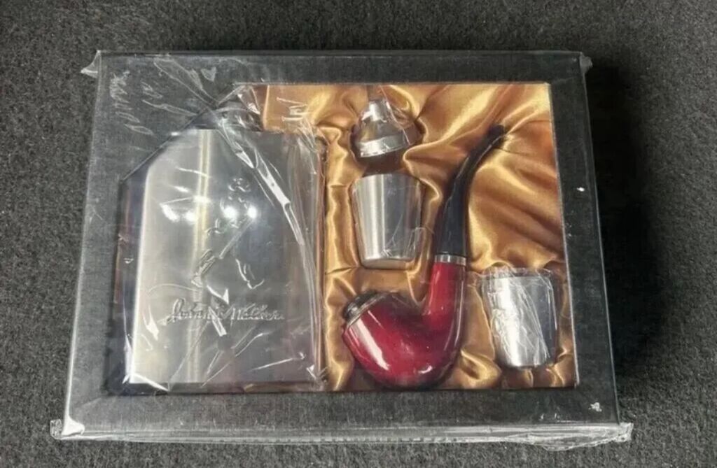 Hədiyyəlik alkoqol və siqaret aksessuarları dəsti Dəstin tərkibi — Bayram məmulatı, Bakı (2)