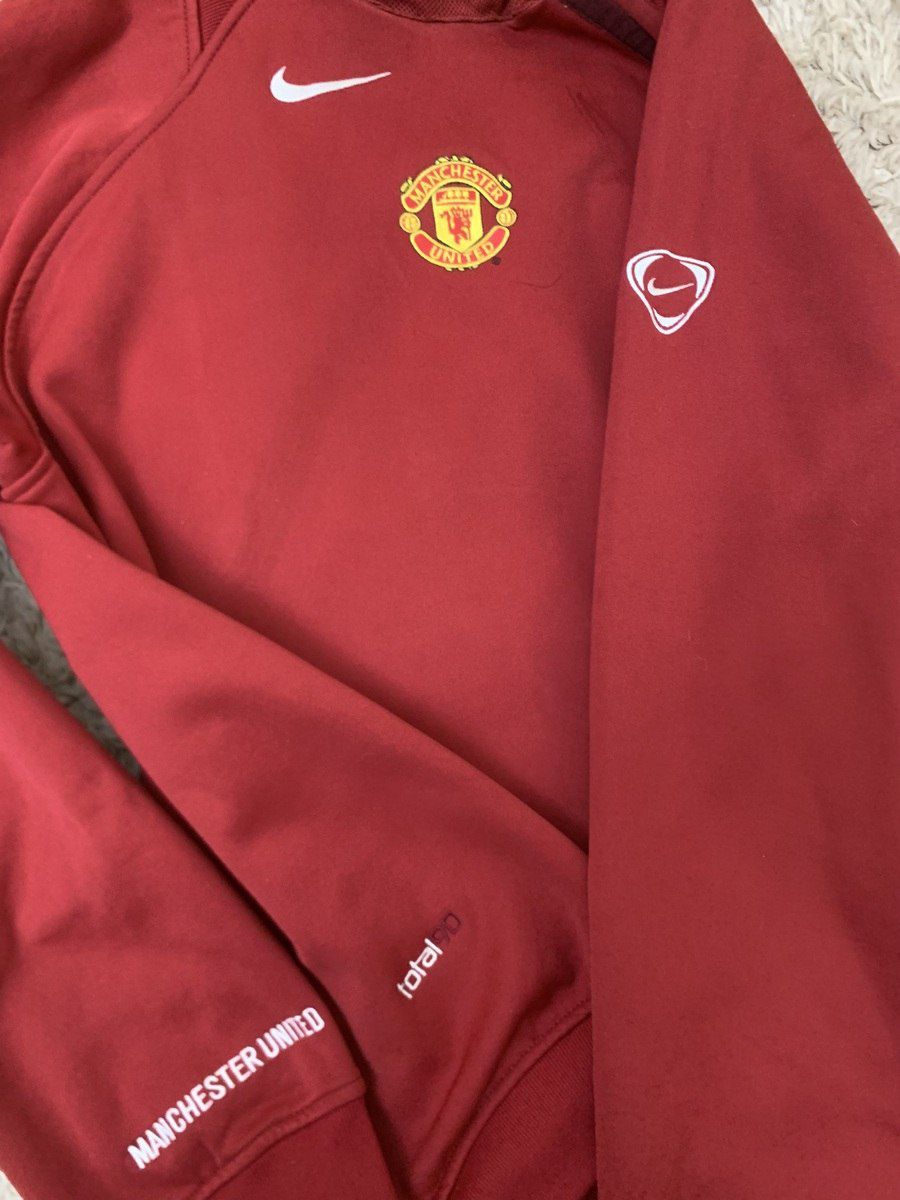 Sviter "Nike manchester united" — Geyim, ayakkabı, aksesuarlar, Bakı (3)