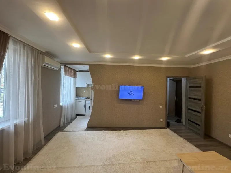 Satılır 2 otaqlı Mənzil Köhnə tikili 45 m² Bakı, Xətai r., Həzi Aslanov — Mənzil, Bakı (4)