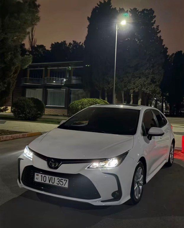 Toyota Corolla, 1.8 L, 0.85 kWh, 2025 il, 29 000 km 10-VU-357 — Avtomobillər, Bakı (4)