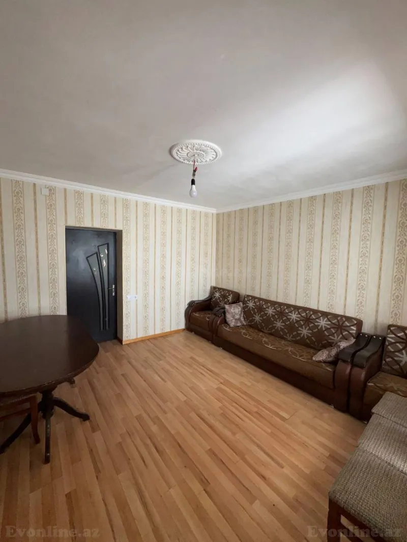 Satılır 3 otaqlı Mənzil Köhnə tikili 70 m² Bakı, Qaradağ r., Müşfiqabad — Mənzil, Bakı (4)