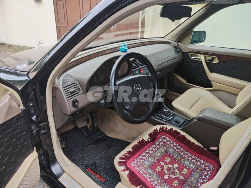 Mercedes C 220 2.2 L, 1995, 328 452 km — Avtomobillər, Quba (6)