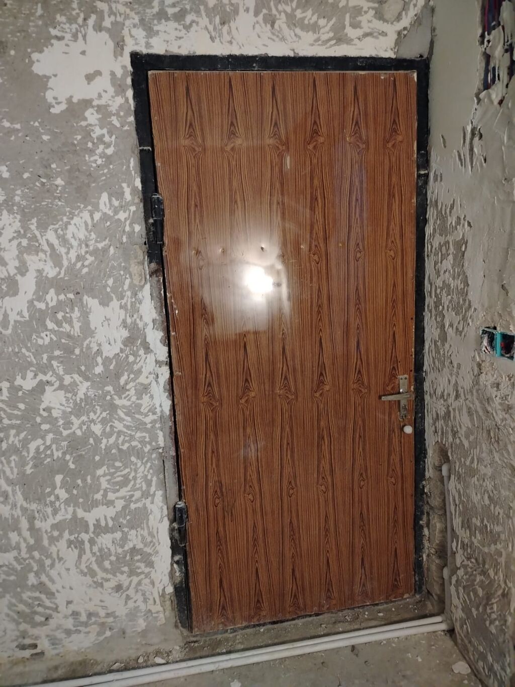 Metal giriş qapısı - Material: polad/metal lövhə - İkiüzlü: bir — Pəncərələr, qapılar, balkonlar, Mehdiabad (2)
