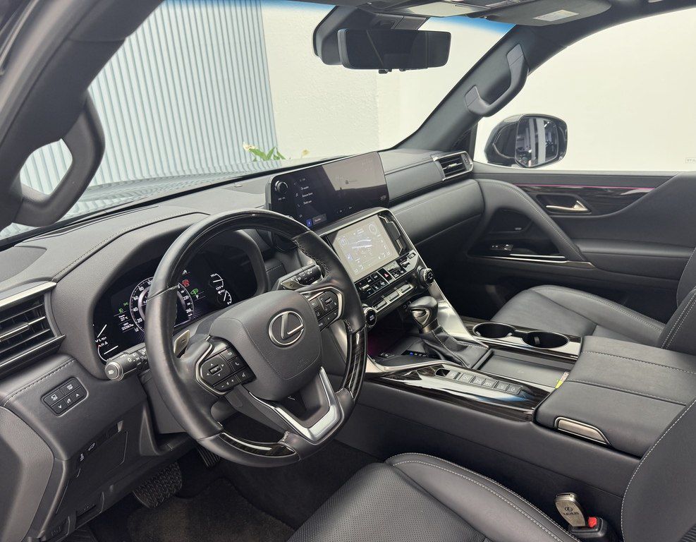 Lexus LX 500d, 3.3 L, 2024 il, 22 300 km — Avtomobillər, Bakı (8)