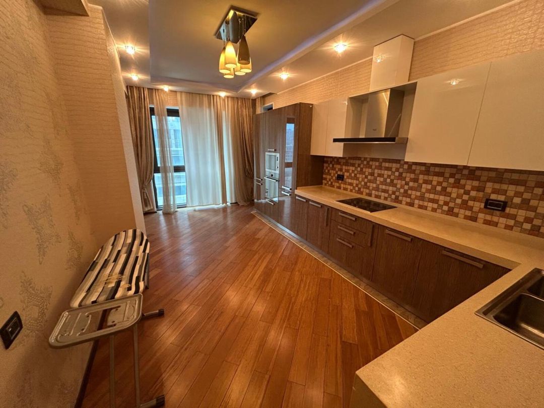 İcarəyə verilir 3 otaqlı yeni tikili 192 m² — Mənzil, Bakı (7)