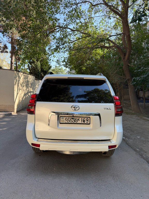 Toyota Land Cruiser Prado, 2.7 L, 2010 il, 223 000 km — Avtomobillər, Bakı (2)