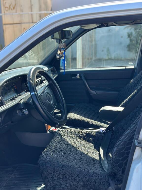 Mercedes 190, 2.0 L, 1992 il, 363 800 km 90-DB-651 — Avtomobillər, Bakı (11)