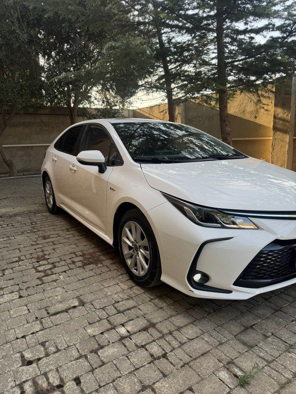 Toyota Corolla, 1.8 L, 0.85 kWh, 2025 il, 10 000 km 99-BD-414 — Avtomobillər, Bakı (2)