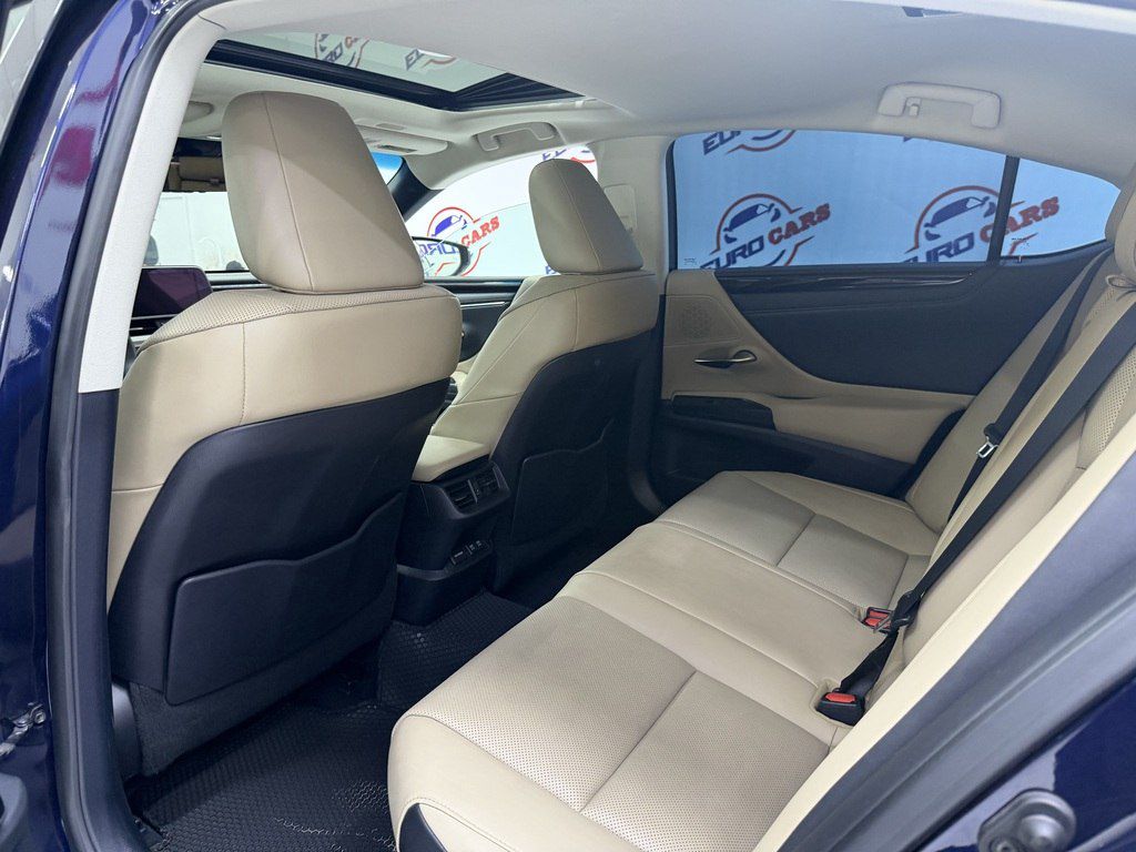 Lexus ES 300h, 2.5 L, 1.3 kWh, 2022 il, 56 000 km — Avtomobillər, Bakı (8)