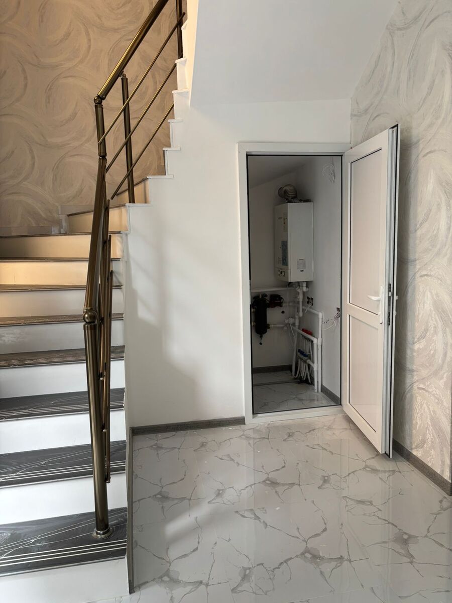 Həyət evi, Qaraçuxur qəs — Ev, villa, Bakı (9)
