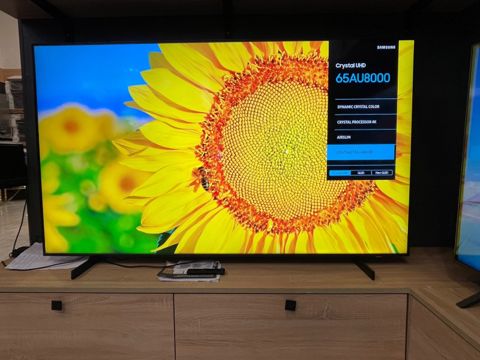 Televizor Samsung 65AU8000Uxru — Bakı