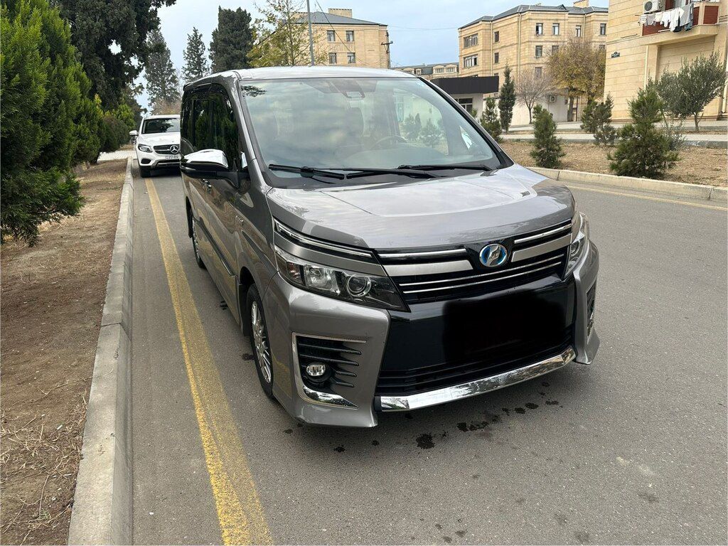 Toyota Voxy, 1.8 L, 1 kWh, 2017 il, 210 000 km — Avtomobillər, Goranboy (3)