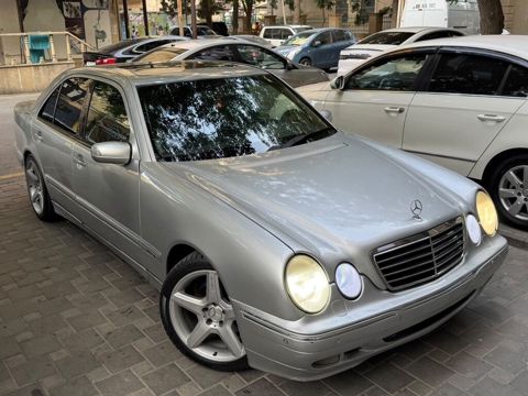 Mercedes E 320, 3.2 L, 2000 il, 450 000 km — Bakı