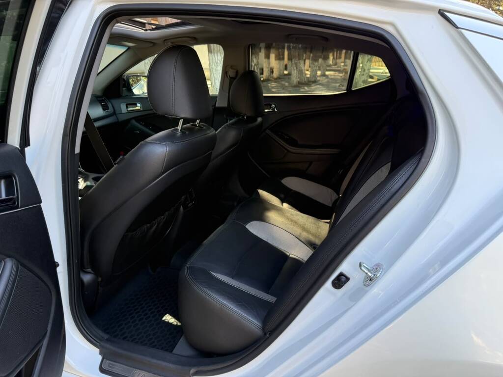 Kia Optima, 2.0 L, 2011 il, 246 230 km 88-BH-695 — Avtomobillər, Bakı (8)