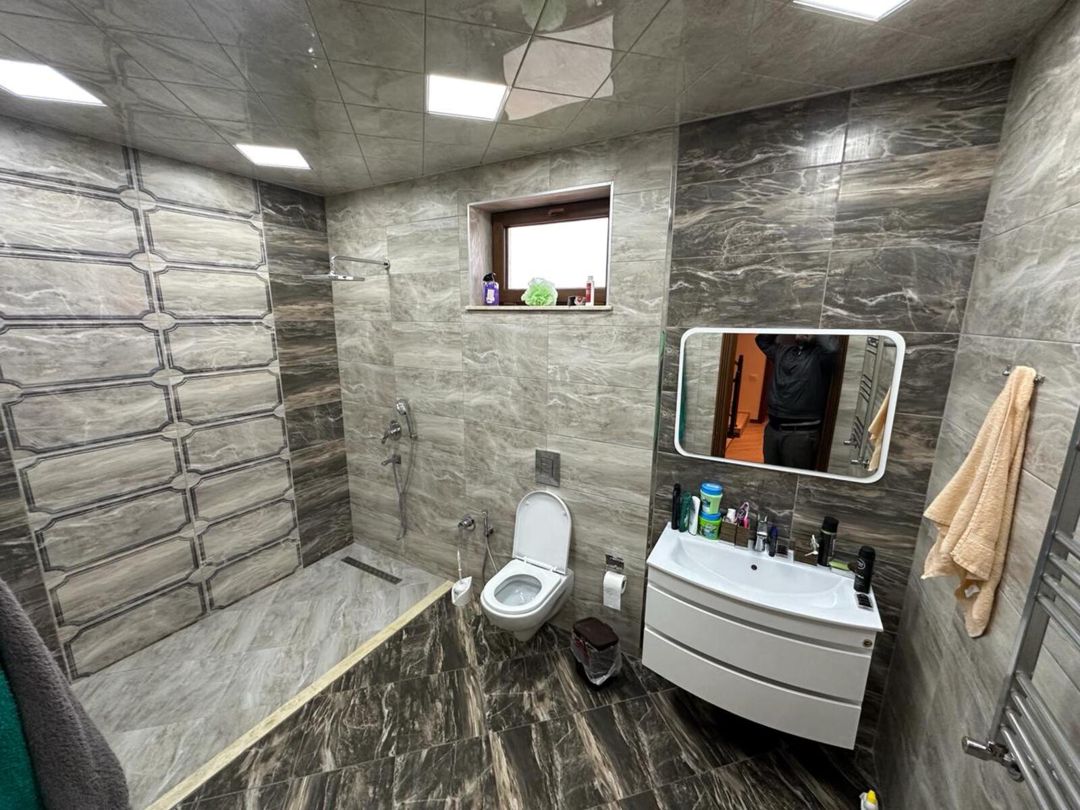 Satılır 5 otaqlı həyət evi/bağ evi 301 m² — Ev, villa, Bakı (12)