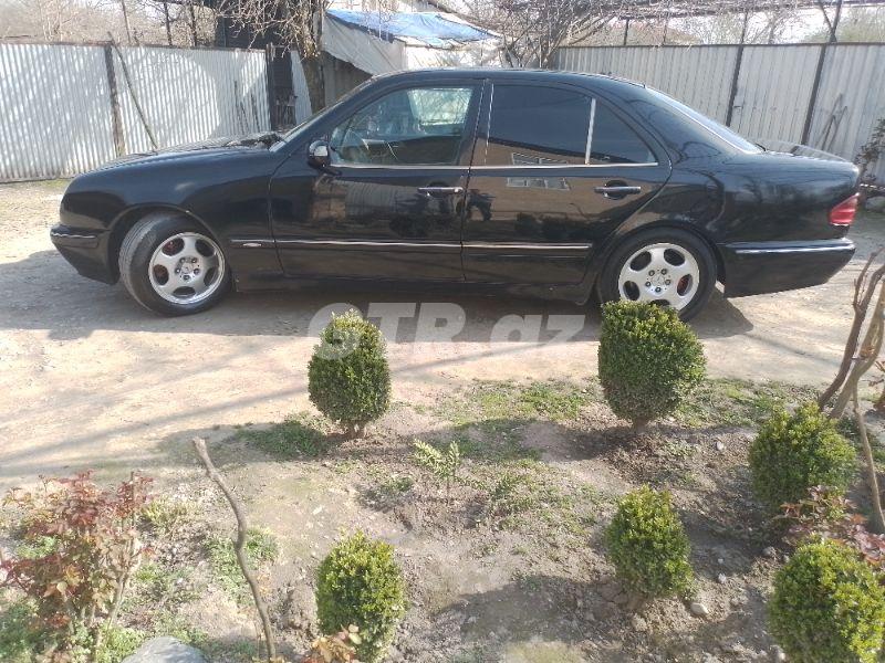 Mercedes E 320 3.2 L, 1999, 423 689 km — Avtomobillər, Balakən (3)