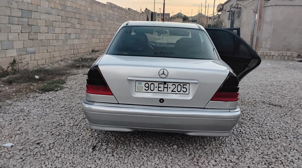Mercedes C 180, 1.8 L, 1995 il, 400 000 km 90-EH-205 — Avtomobillər, Bakı (8)