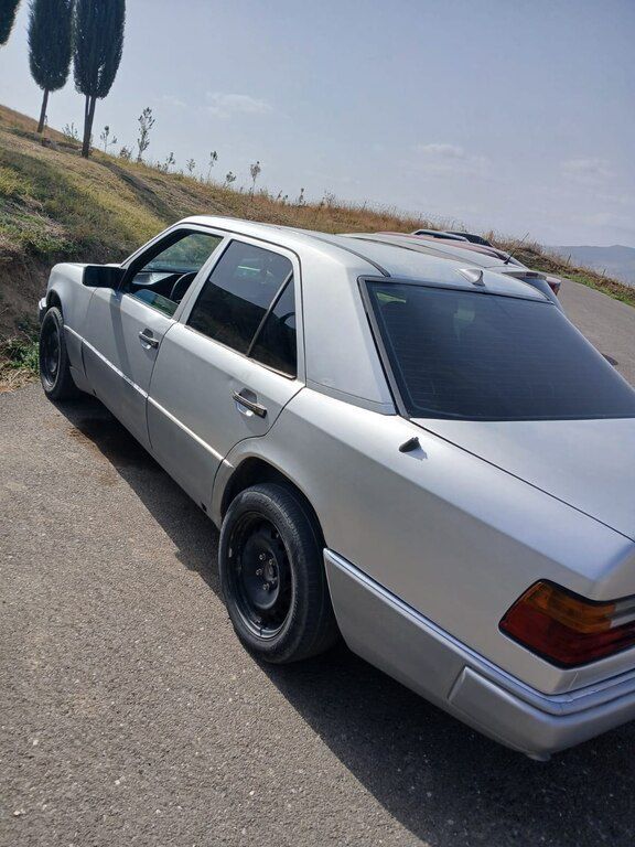 Mercedes 200 D, 2.0 L, 1993 il, 250 000 km — Avtomobillər, Füzuli (4)