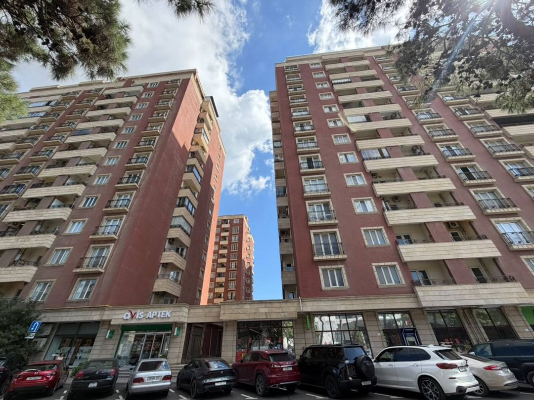 Satılır 4 otaqlı yeni tikili 191 m² — Mənzil, Bakı (5)