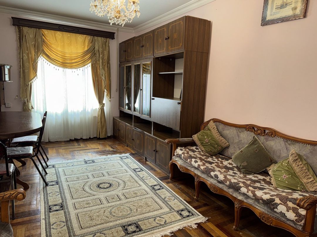 İcarəyə verilir 2 otaqlı köhnə tikili 60 m² — Mənzil, Bakı