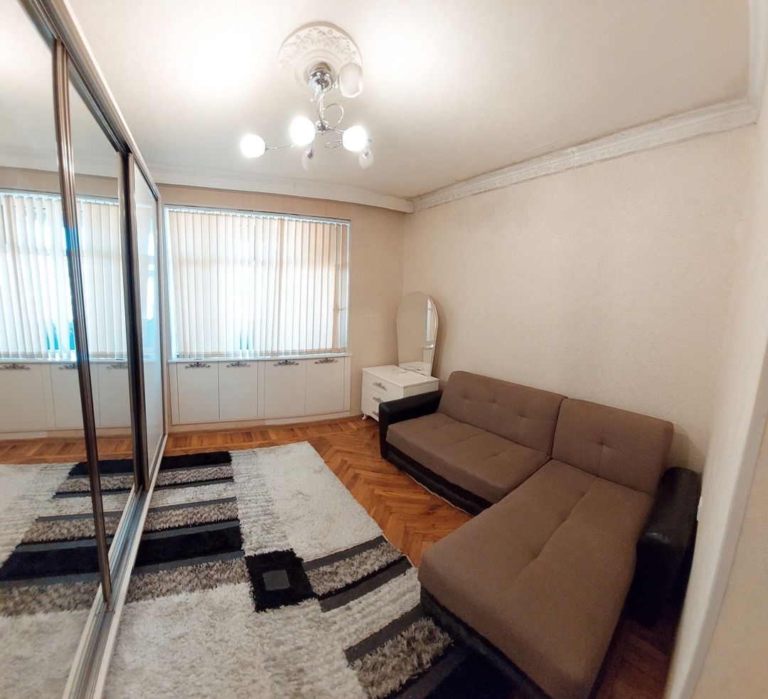 İcarəyə verilir 3 otaqlı köhnə tikili 87 m² — Mənzil, Bakı (2)