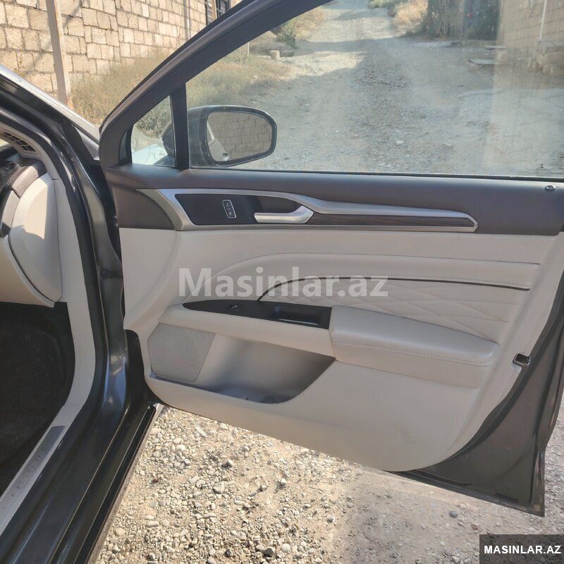 Ford Fusion, 2017 il — Avtomobillər, Xırdalan (4)