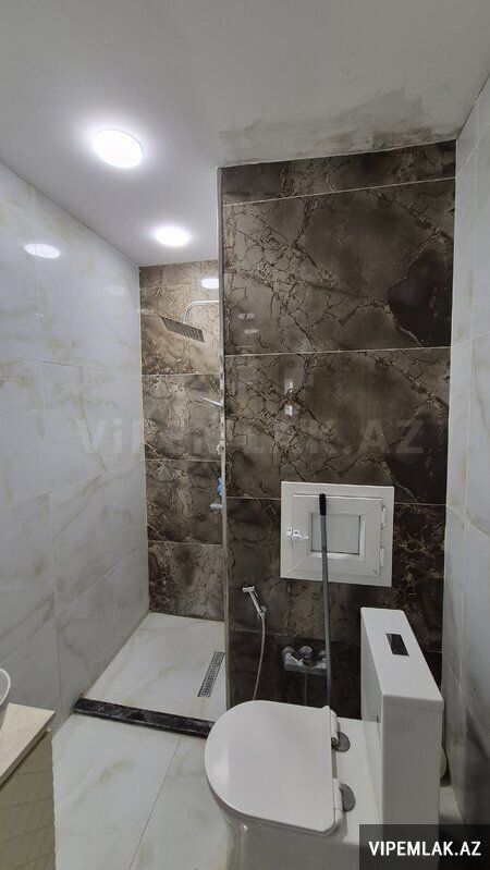 Binəqədi rayonunda 2 otaqlı Köhnə tikili Satılır, 65 m² — Mənzil, Bakı (3)