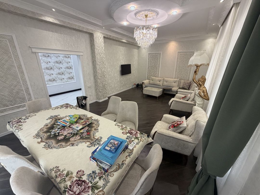 Satılır 6 otaqlı həyət evi/bağ evi 240 m² — Ev, villa, Bakı (5)