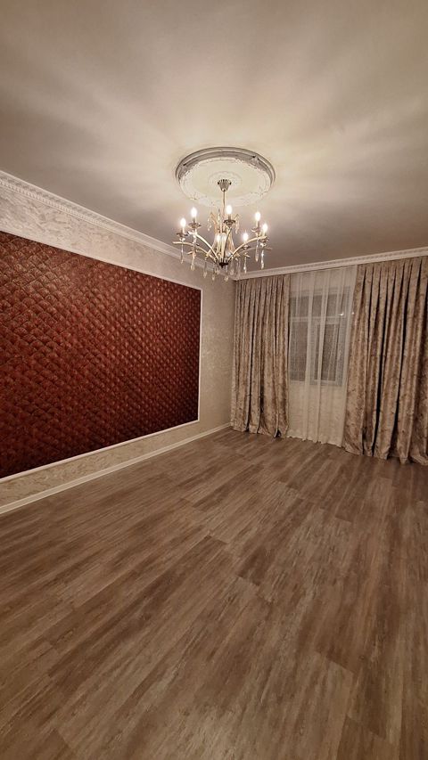 Satılır 2 otaqlı köhnə tikili 35 m² — Bakı