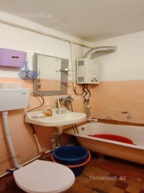 Satılır 2 otaqlı Bina evi menzil (Köhnə tikili), 47 m², 2-ci mikrorayon — Mənzil, Sumqayıt (11)