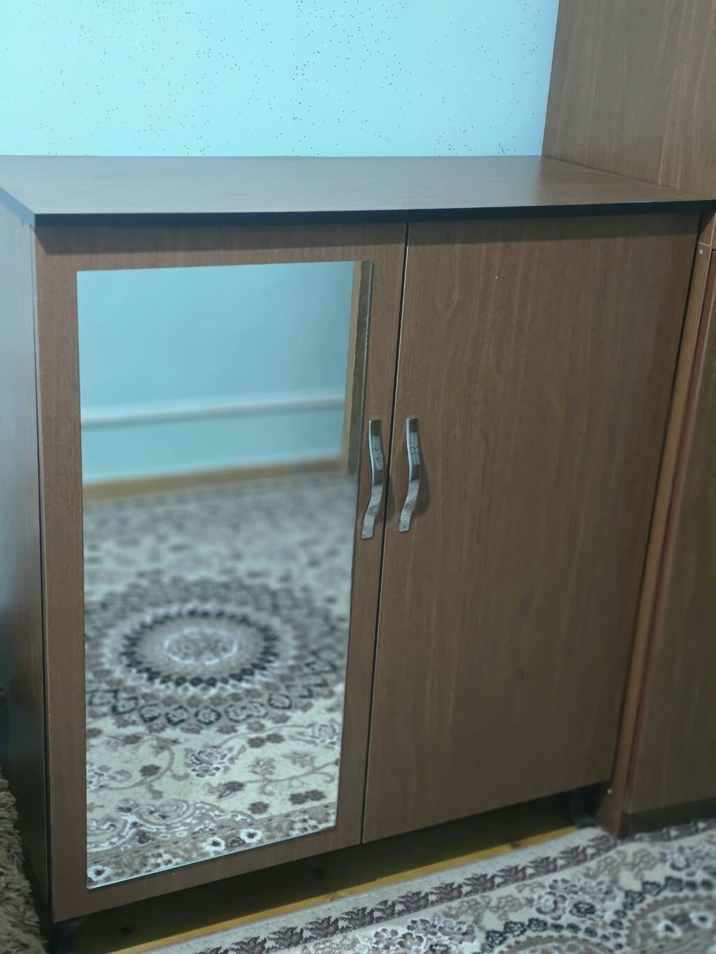 satilir Aynalı komod/dolab - Material: ağac teksturalı — Asılacaqlar, Gəncə (2)
