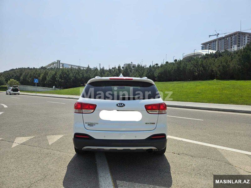 Kia Sorento, 2017 il — Minik avtomobili icarəsi, Bakı (3)